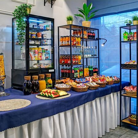 Hotel Sanova Jaroslaw Ngoại thất bức ảnh