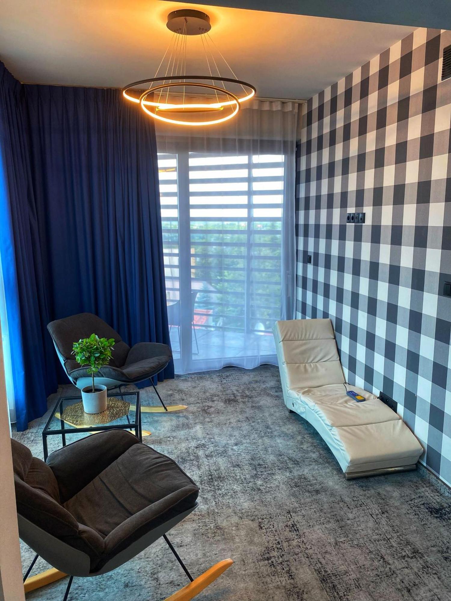 Hotel Sanova Jaroslaw Ngoại thất bức ảnh
