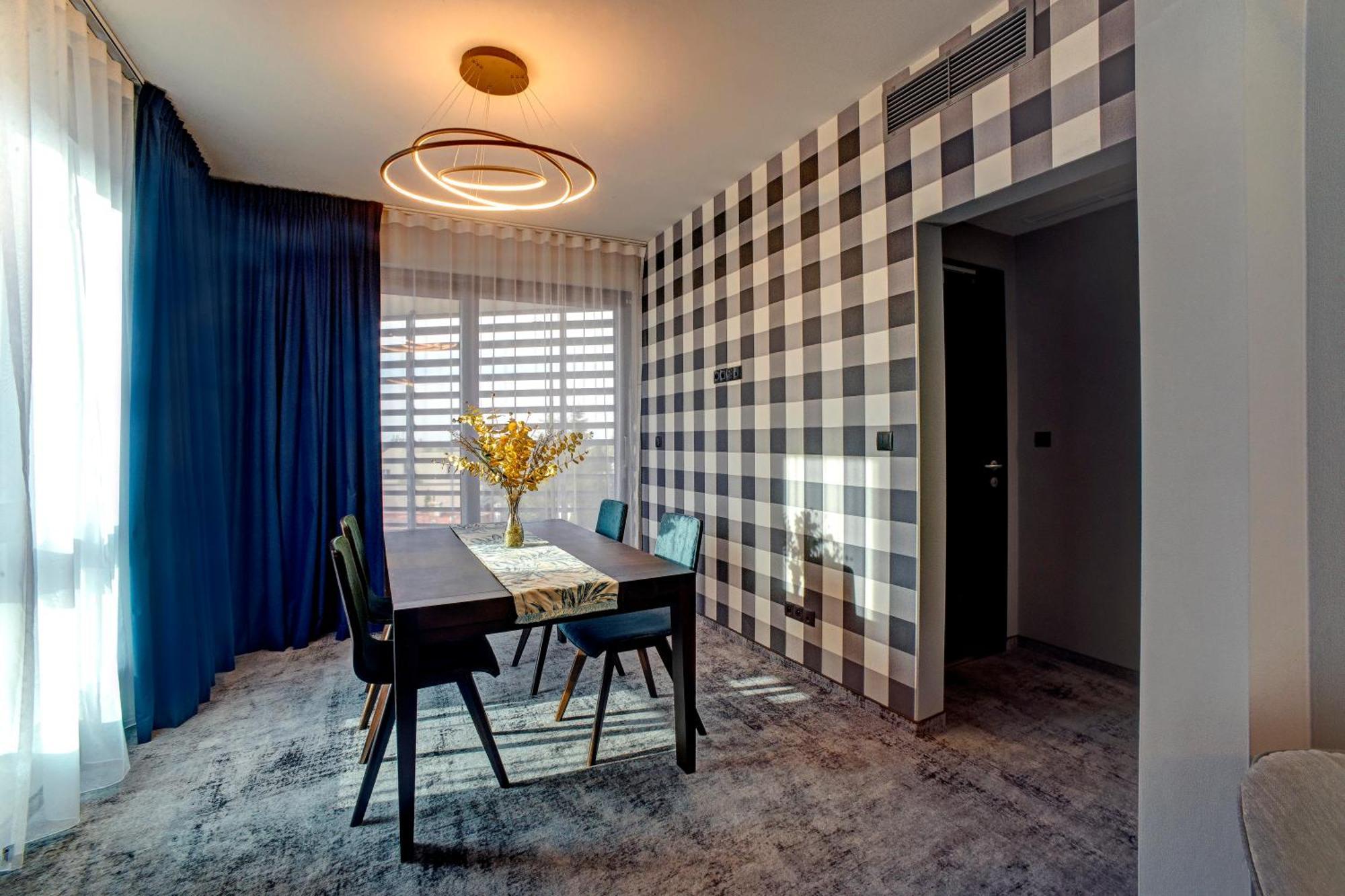 Hotel Sanova Jaroslaw Ngoại thất bức ảnh